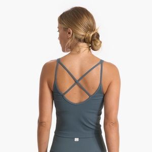 Vuori ribbed crop tank